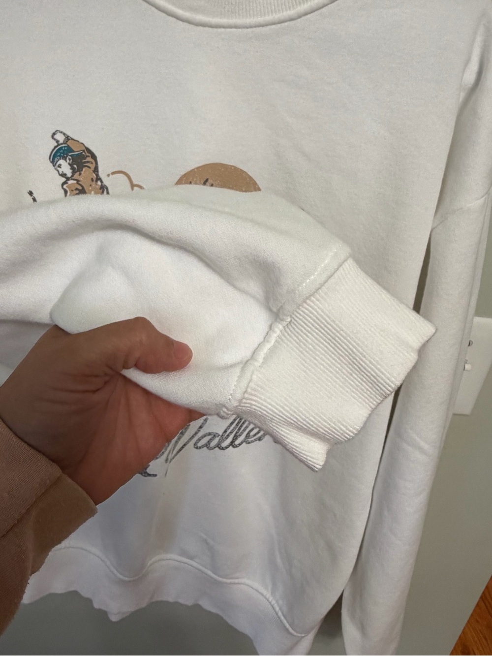 Morgan Wallen White Crewneck Cowboy bronco graphic Sweatshirt XL - Picture 5 of 6